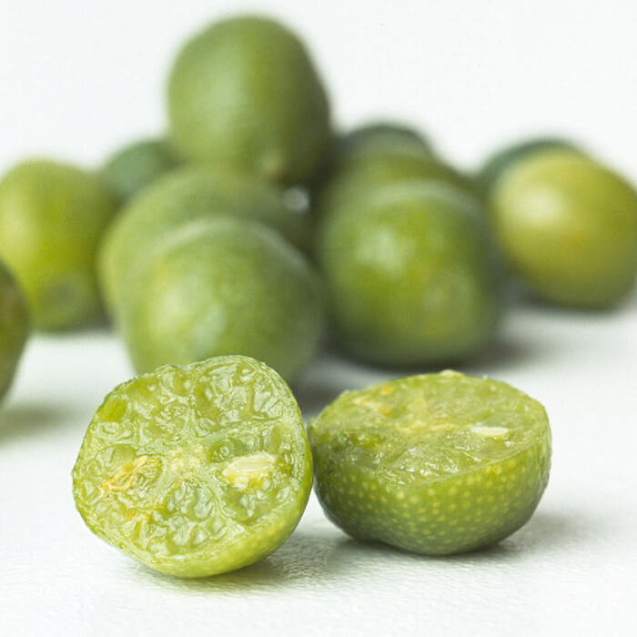 Desert limes are perfect for chocolates and desserts (including ice cream), dressings and marinades or a great addition to curries.